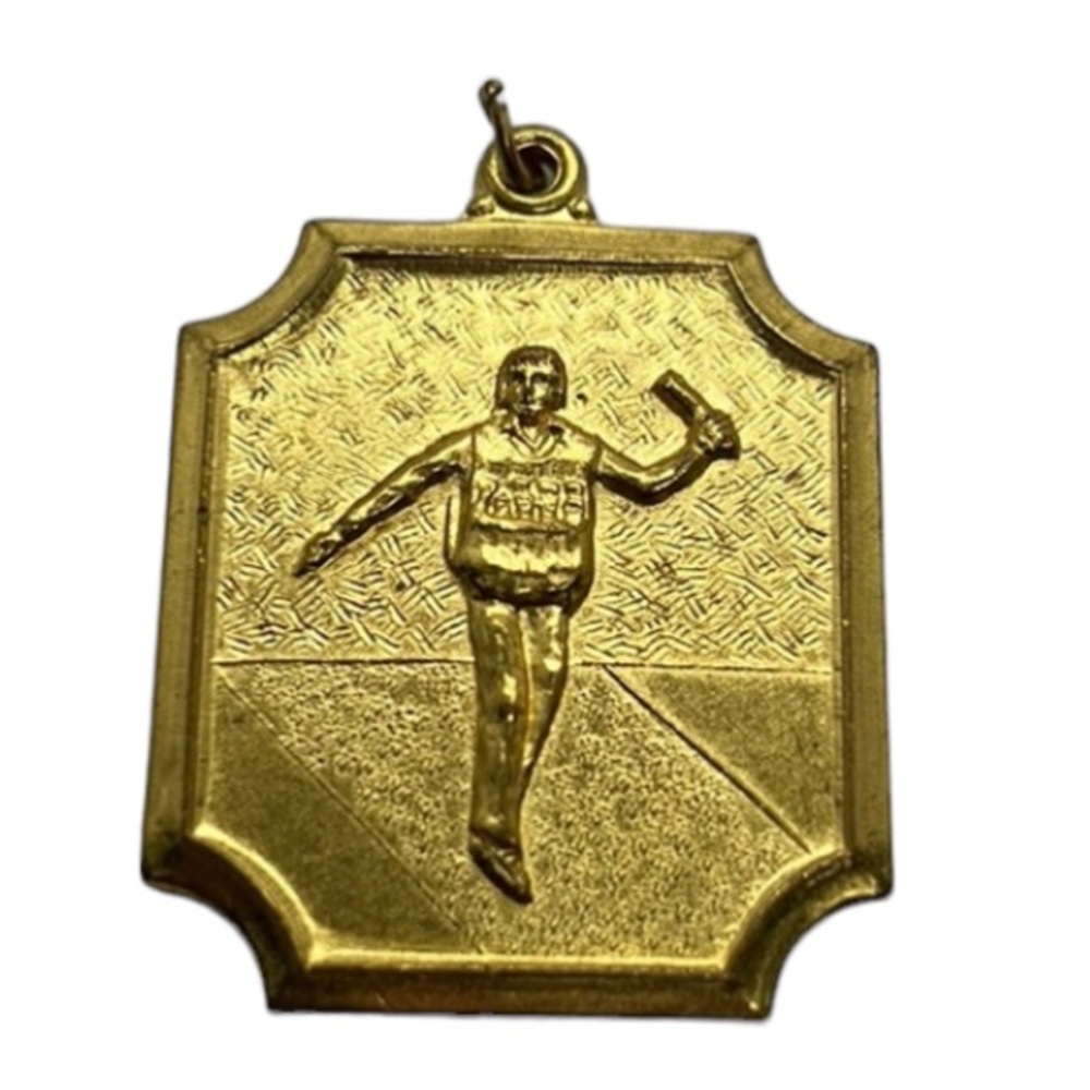PAPER ROUTE DELIVERY PENDANT MEDAL GOLD TONE VINTAGE